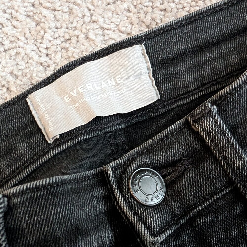 Everlane High Rise Skinny Washed Black Jeans size 27 - Picture 3 of 12